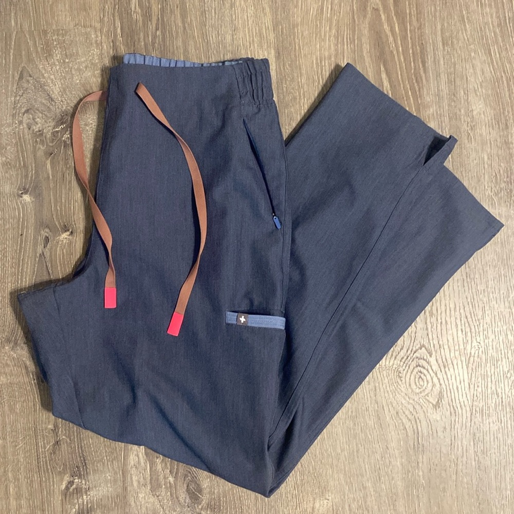 Figs M Evans skinny scrub bottoms